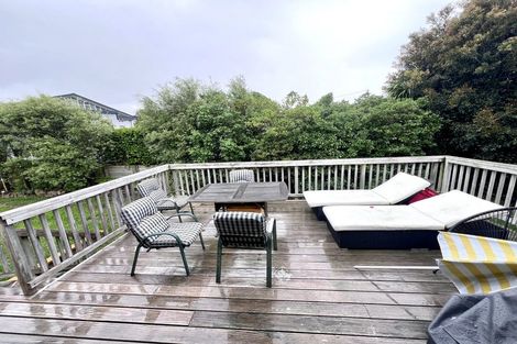 Photo of property in 6 Amorino Drive, Red Beach, 0932