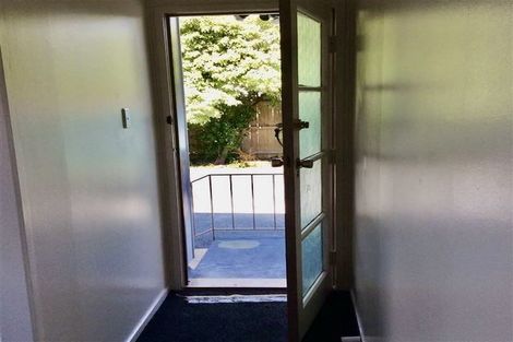 Photo of property in 18 Penfold Place, Henderson, Auckland, 0610