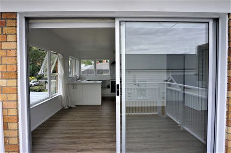 Photo of property in 1/175 Victoria Road, Devonport, Auckland, 0624