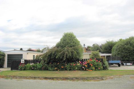 Photo of property in 45 Grove Avenue, Weston, Oamaru, 9401