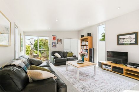 Photo of property in 15b Perth Street, Ngaio, Wellington, 6035