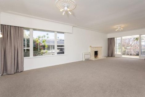 Photo of property in 2 Saratoga Avenue, Herne Bay, Auckland, 1011