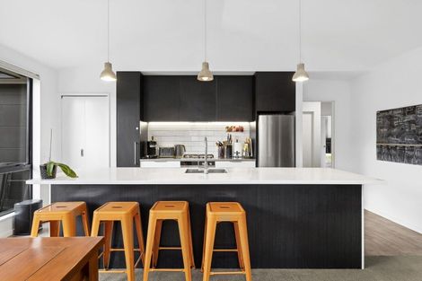 Photo of property in 51 Kirimoko Crescent, Wanaka, 9305