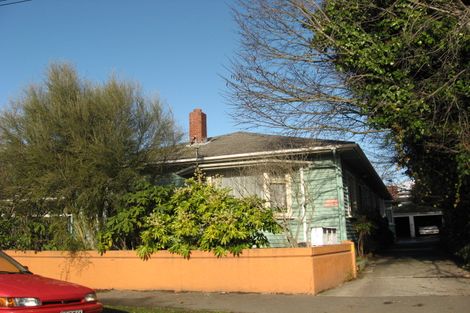 Photo of property in 118 Holly Road, St Albans, Christchurch, 8014