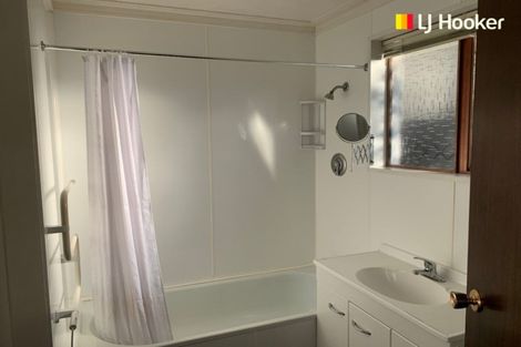 Photo of property in 16a Aberdeen Road, Saint Clair, Dunedin, 9012