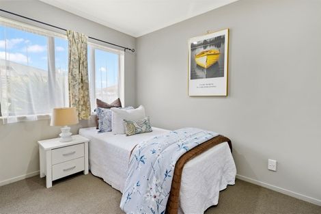 Photo of property in 38b Hetherington Road, Ranui, Auckland, 0612