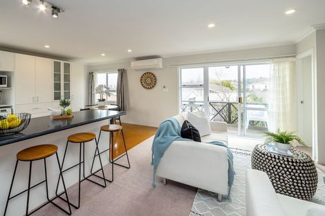 Photo of property in 6 Ngaio Place, Lansdowne, Masterton, 5810