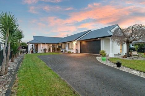 Photo of property in 7 Drake Place, Fairview Downs, Hamilton, 3214