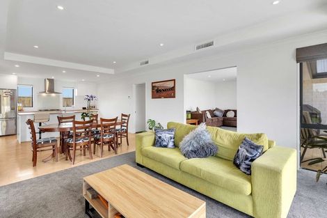 Photo of property in 8 Owen Drive, Darfield, 7510