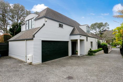 Photo of property in 28b Comins Crescent, Mission Bay, Auckland, 1071