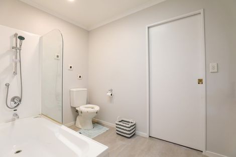 Photo of property in 285 Vaughan Road, Owhata, Rotorua, 3010