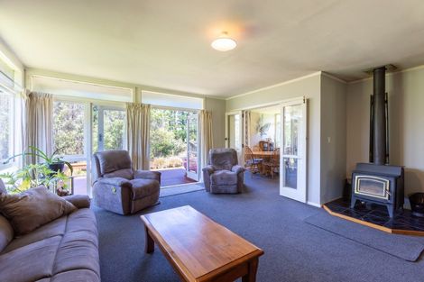 Photo of property in 321 Te Kakapo Valley Road, Dannevirke, 4978
