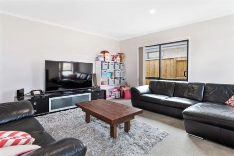 Photo of property in 6 Rotomanu Place, Pyes Pa, Tauranga, 3112
