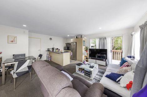 Photo of property in 7 Scarlet Drive, Ranui, Auckland, 0612