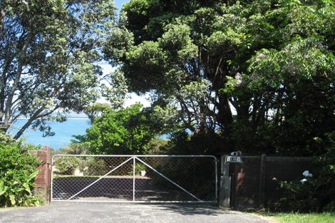 Photo of property in 132 Town Point Road, Maketu, Te Puke, 3189