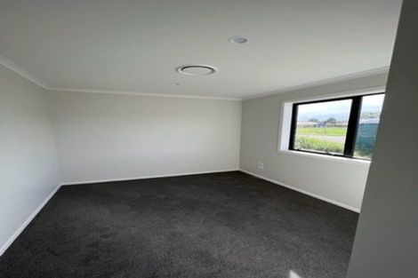 Photo of property in 8 Rayner Lane, Marton, 4710