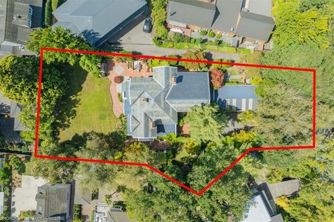 Photo of property in Chilcombe Homestead, 4 Medbury Terrace, Fendalton, Christchurch, 8041