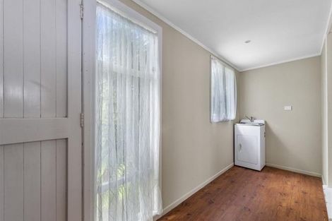 Photo of property in 1 Bell Road, Western Heights, Rotorua, 3015