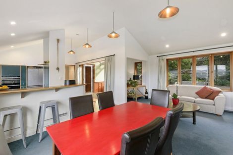 Photo of property in 12-12a Maungaraki Road, Korokoro, Lower Hutt, 5012