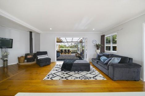 Photo of property in 12 Raewyn Place, Pakuranga, Auckland, 2010