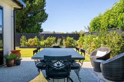 Photo of property in 12 Walker Place, Alexandra, 9320