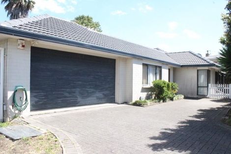 Photo of property in 2/6 Cherry Road, Bucklands Beach, Auckland, 2014