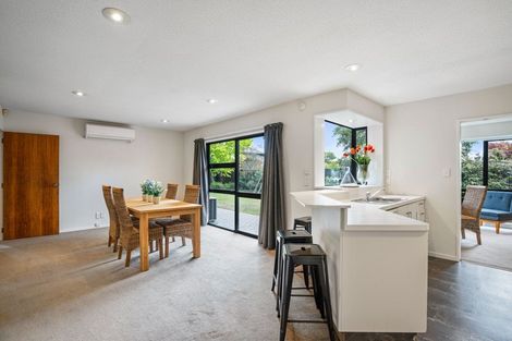 Photo of property in 4 Addison Place, Halswell, Christchurch, 8025