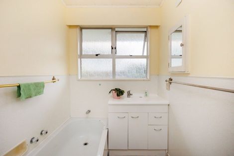 Photo of property in 2 Worcester Street, West End, Palmerston North, 4410