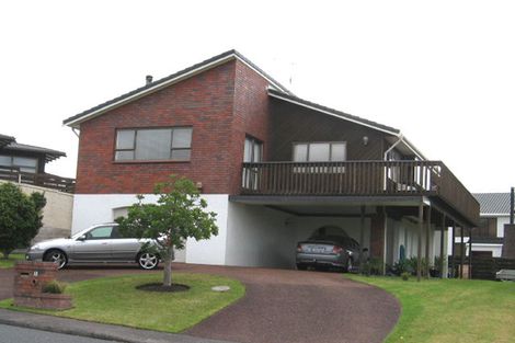 Photo of property in 18 Tatyana Place, Massey, Auckland, 0614