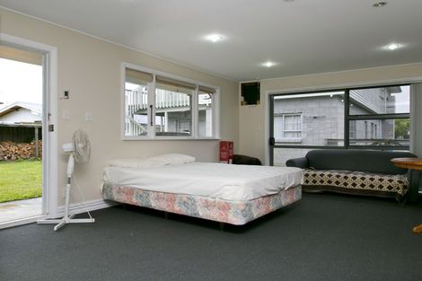 Photo of property in 21 Te Rangitautahanga Road, Turangi, 3334