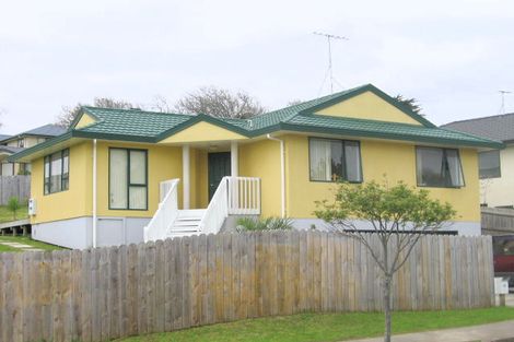 Photo of property in 38 Hewlett Road, Massey, Auckland, 0614