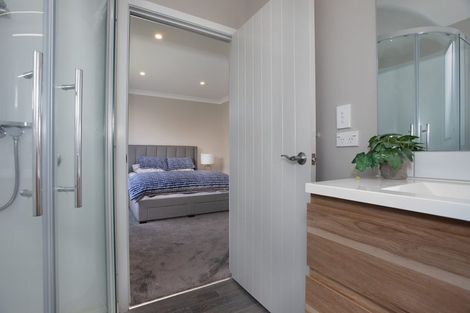 Photo of property in 6 George Street, Bulls, 4818