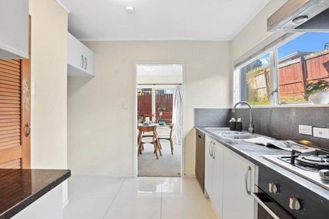 Photo of property in 56 Kohekohe Street, New Lynn, Auckland, 0600