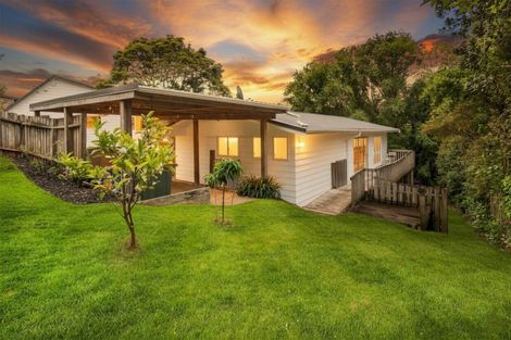Photo of property in 15 Gails Drive, Okura, Albany, 0792