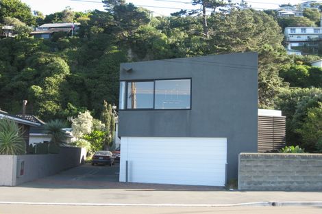 Photo of property in 87 Marine Parade, Seatoun, Wellington, 6022
