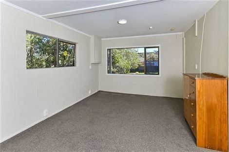 Photo of property in 61 Merriefield Avenue, Forrest Hill, Auckland, 0620