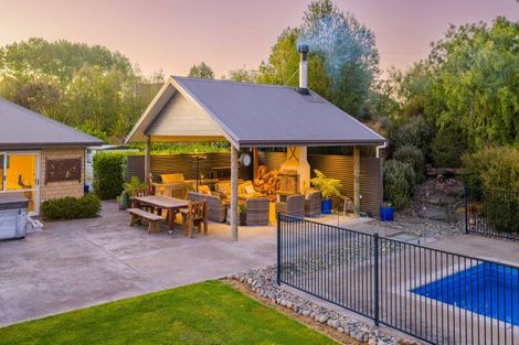 Photo of property in 21 Kyle Road, Waipukurau, 4281