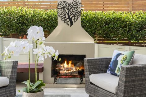 Photo of property in 40 Contour Avenue, Pyes Pa, Tauranga, 3112