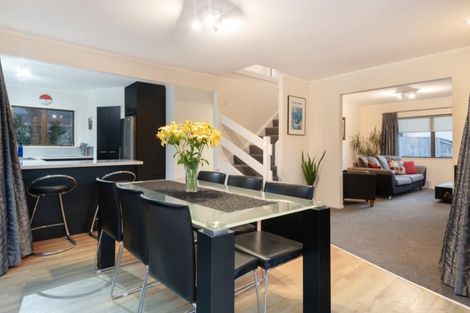 Photo of property in 128 Dickson Road, Papamoa Beach, Papamoa, 3118