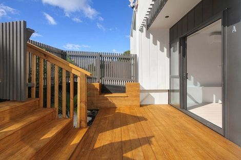 Photo of property in 16 Ranch Terrace, Wanaka, 9382