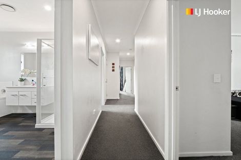 Photo of property in 32 Calluna Crescent, Mosgiel, 9024