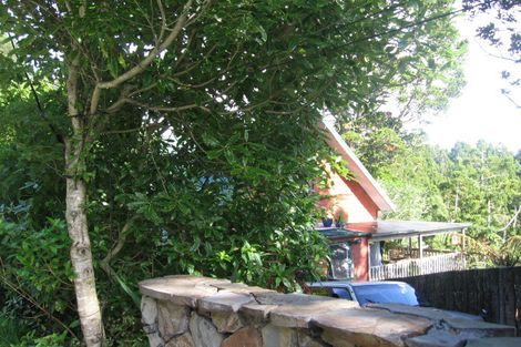 Photo of property in 399 Titirangi Road, Titirangi, Auckland, 0604