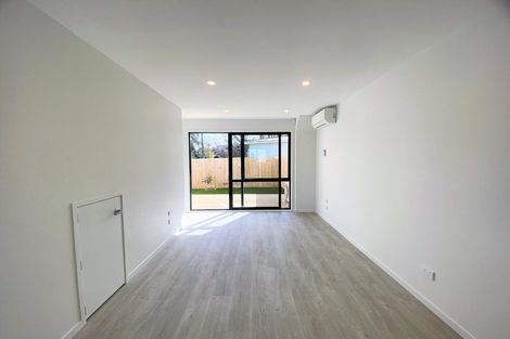 Photo of property in 2/23 View Road, Papakura, 2110