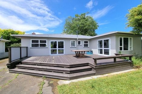 Photo of property in 5 Galway Avenue, Hokowhitu, Palmerston North, 4410