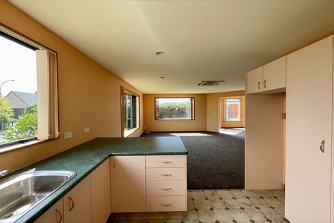 Photo of property in 77 Temple Crescent, Gleniti, Timaru, 7910