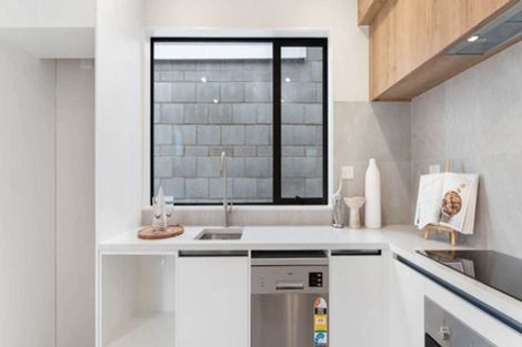 Photo of property in 10a Helleur Road, Massey, Auckland, 0614