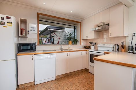 Photo of property in 10 Old Brighton Road, Fairfield, Dunedin, 9018