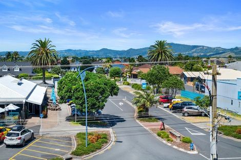 Photo of property in 1061 Papamoa Beach Road, Papamoa Beach, Papamoa, 3118