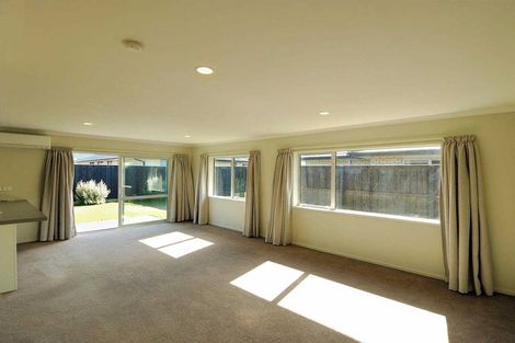 Photo of property in 5 Burford Way, Rolleston, 7615