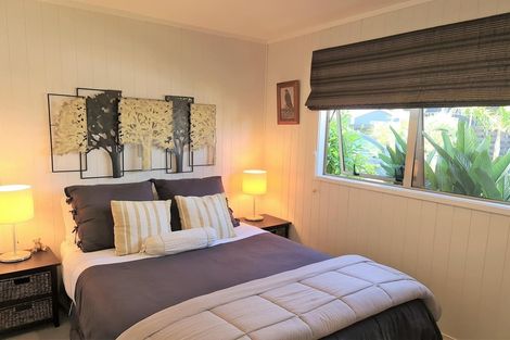 Photo of property in 111 Kelly Jade Avenue, Matarangi, Whitianga, 3592